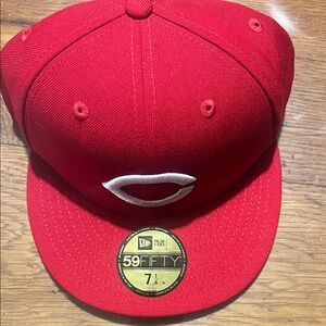 Cincinnati Reds hat